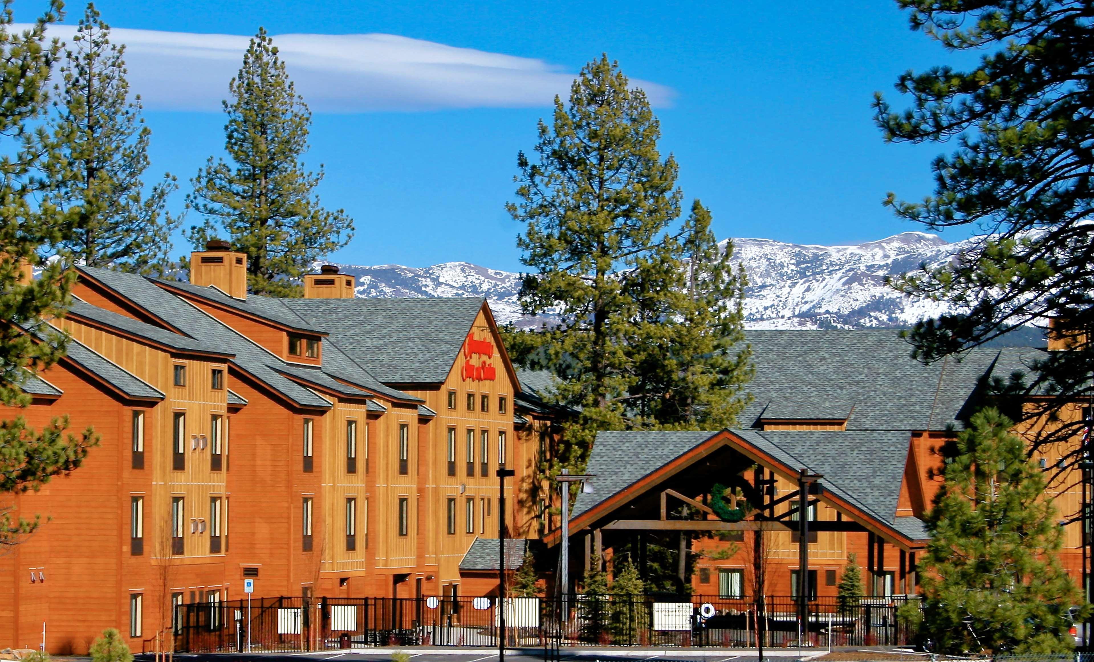 Hampton Inn & Suites Tahoe-Truckee Exterior photo